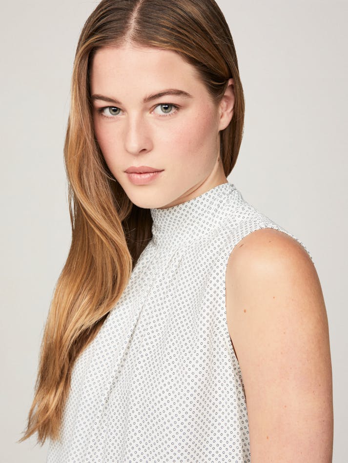 93A1E866-CBCA-AD71-3223-220CC5DBF0F0