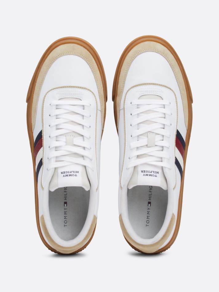 A6247639-76A8-2E00-6002-B3729A071617