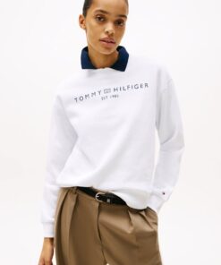 CHEST LOGO CREW NECK SWEATSHIRT