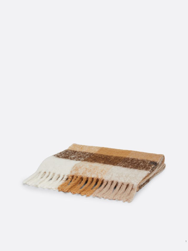 A883FF23-1FA2-926E-5A52-C788D4B1CB01