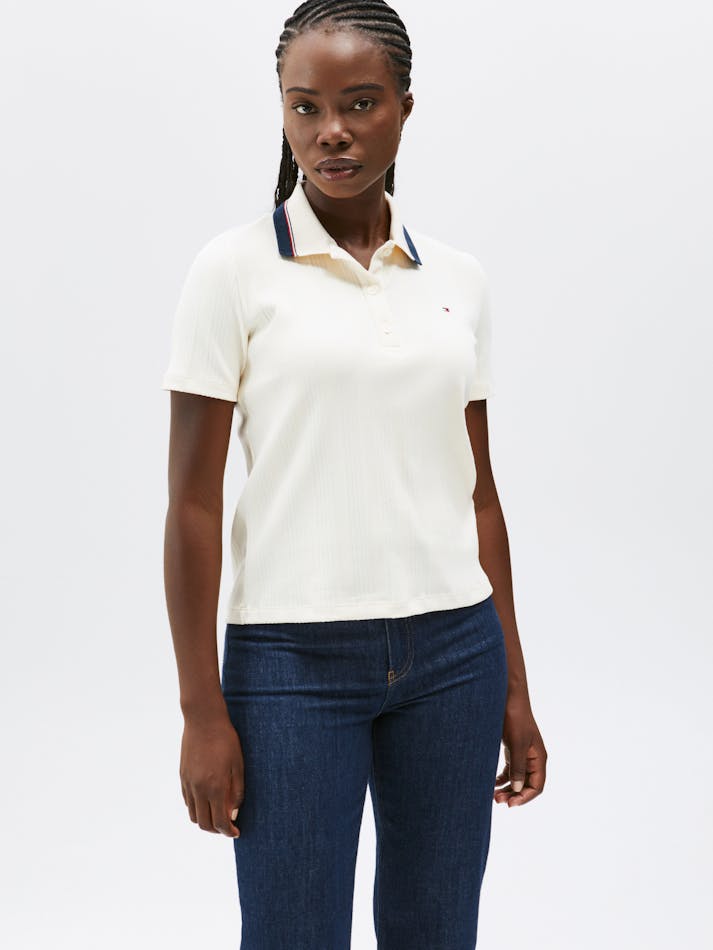 A8CE3DE8-4D0F-DC00-0116-AB256517744E