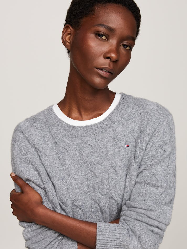 A99B8AD7-1936-1C9A-D58A-FDE04EC8632B