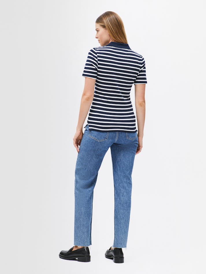 ADE3EB94-1E2F-64F0-E347-BF093F07E582