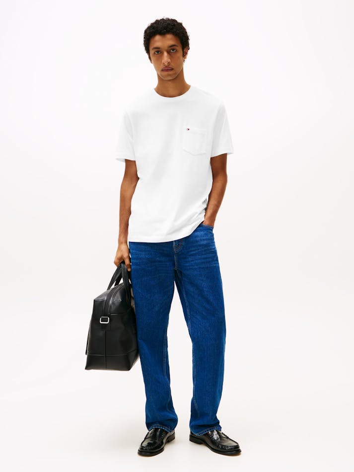 AEDA95CD-6A17-E101-119C-DEC0D884D66B