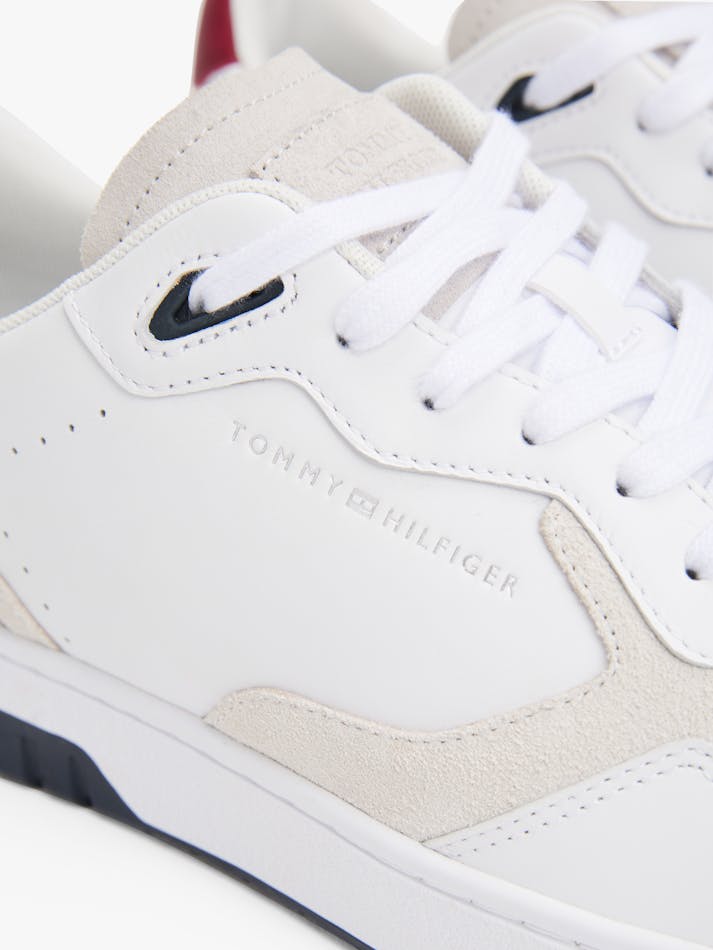 B01A3CE6-8CF2-2C78-85F7-4FFA9F1D5D1E