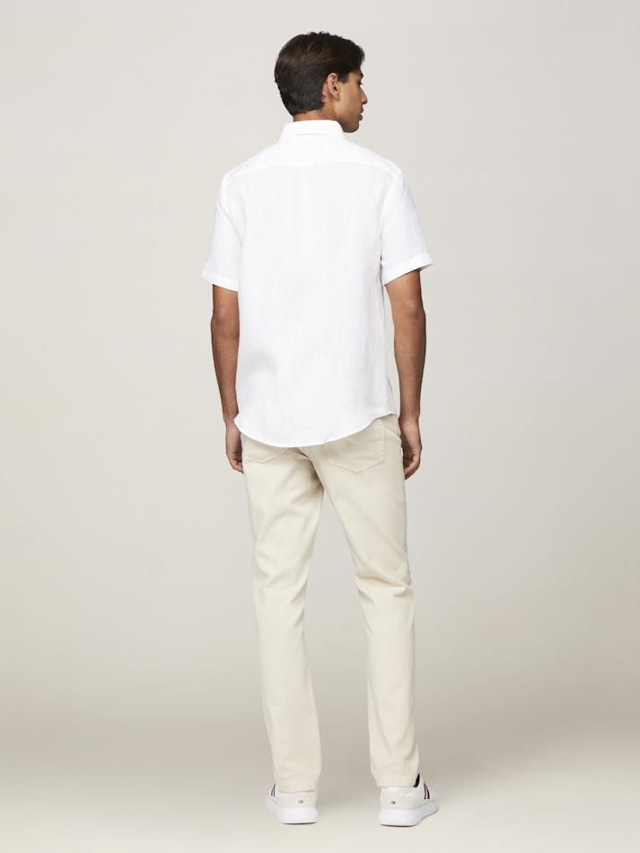 B2BCA8A5-56D7-A008-4CE3-26EBC6E2096D