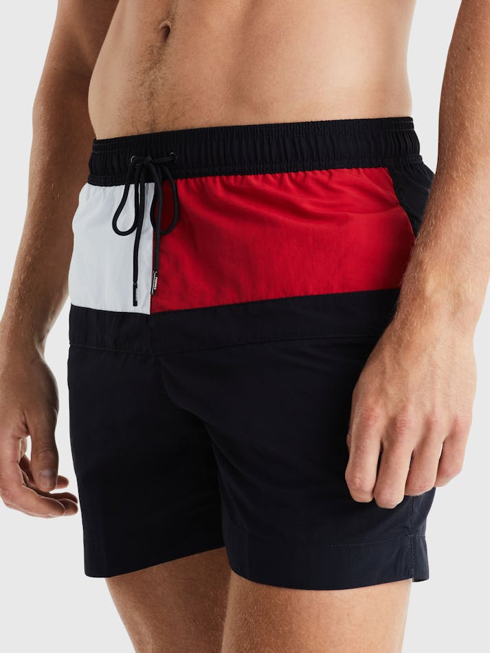 B5733F59-AF44-F8CE-7266-E76A4E9E8D4A