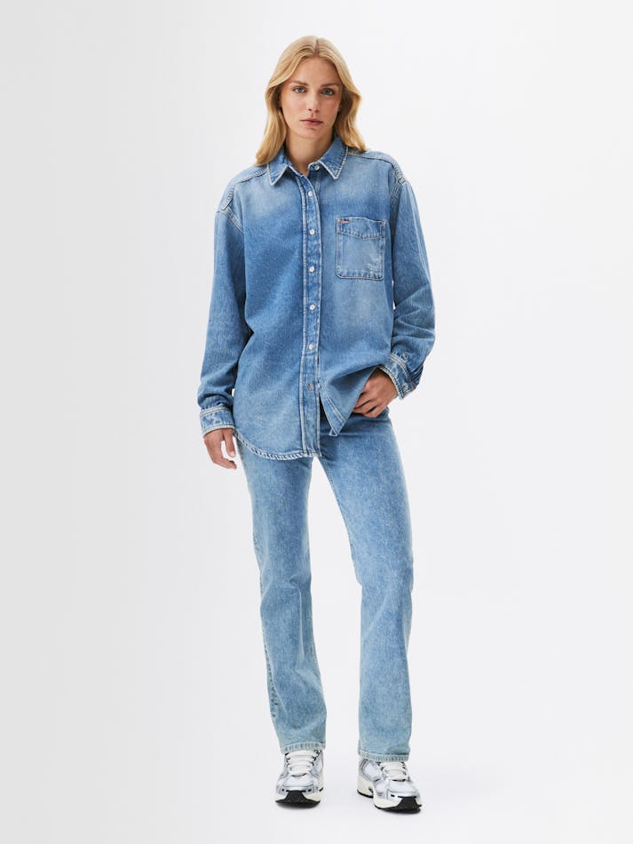 B6D5FF1F-9CA8-2AA2-AEA9-BBB423ADA289