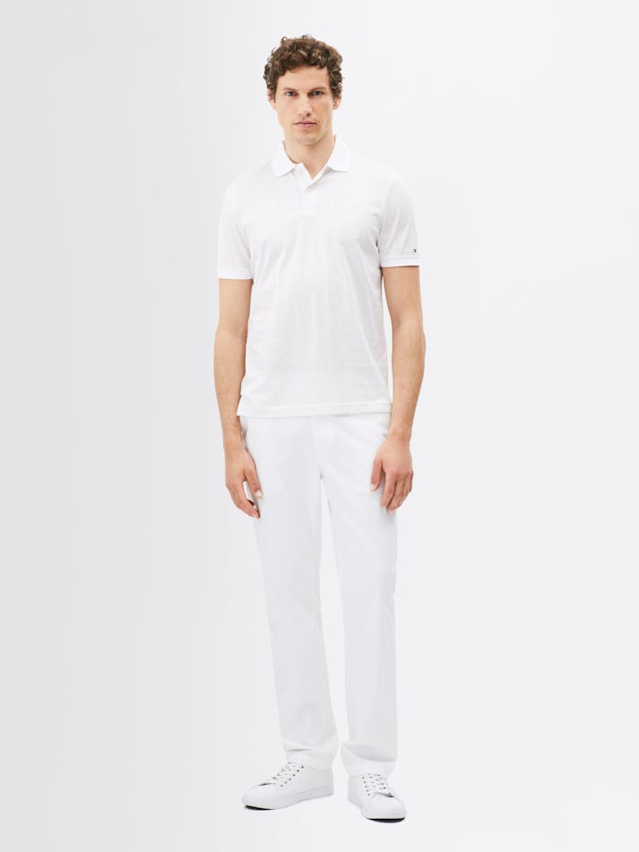 BB8452B0-92B7-DCA2-8D94-74880DF6E133