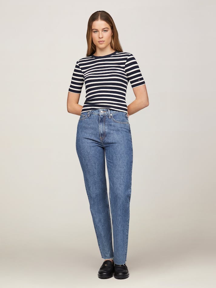 BC6C1F40-FB2F-A2F1-CCCD-51010A925A1D