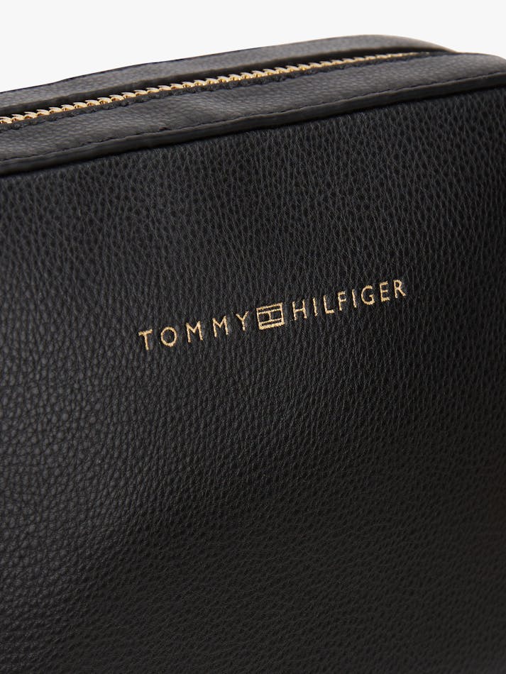 BEF60C15-595D-7676-7D73-354154111421