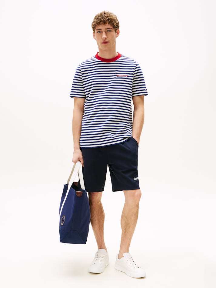 C037F6C6-6C8A-5295-4A27-88FEC92A6C5F