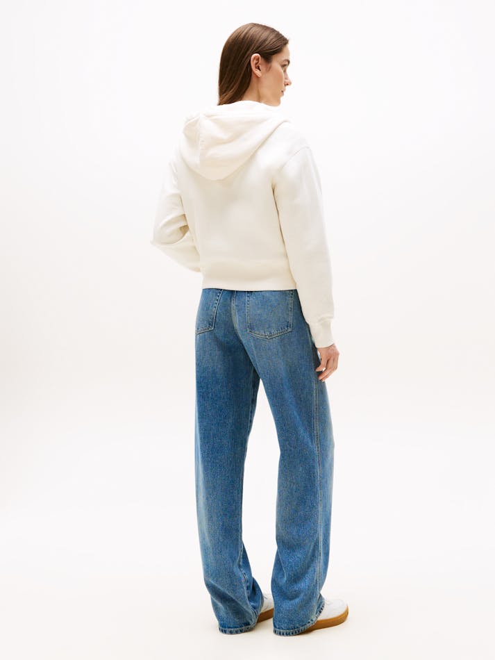 C4A62526-1D0C-C696-1172-F916C70CFFA3