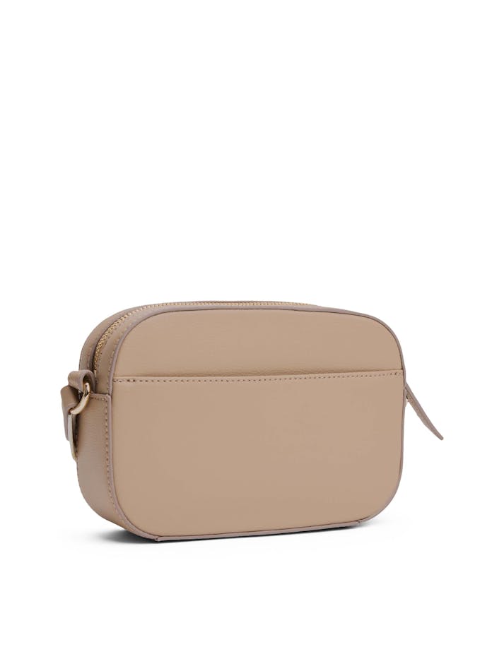 C5225C53-DE6A-219C-CED4-1EBCA1E02726