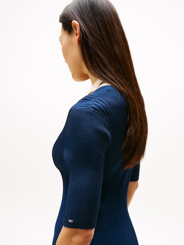 CC3D1A59-4E85-3BBC-CABF-E50A82576A68