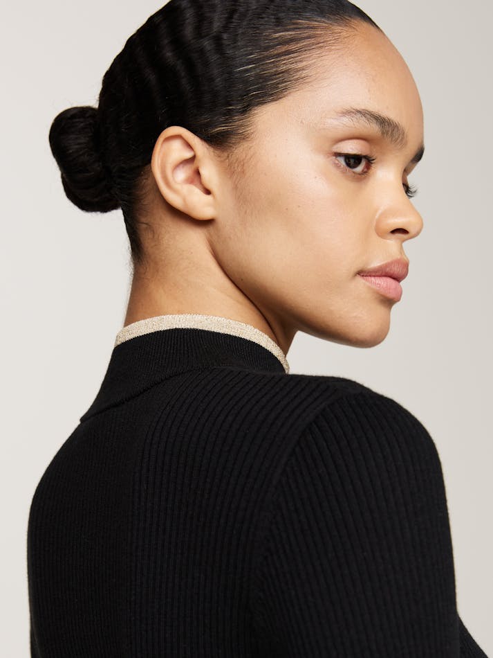 CCEF9976-DFDC-B448-459F-E62129E35B1D