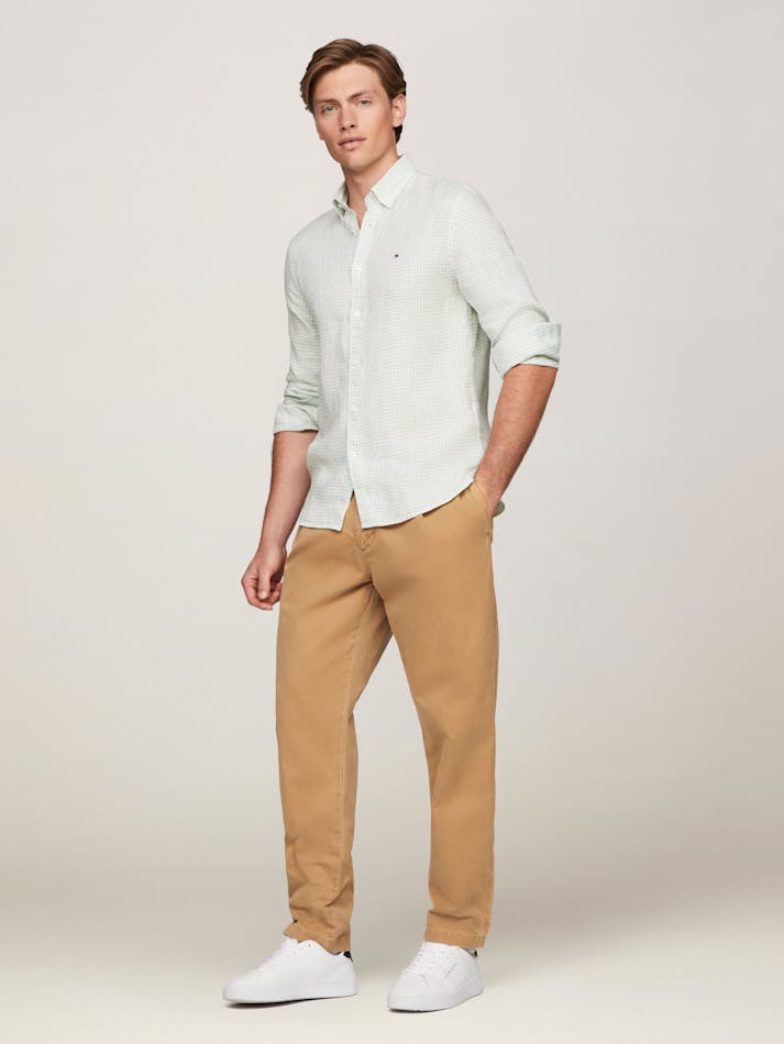 D0A035E7-1836-F283-856E-8009B3851473