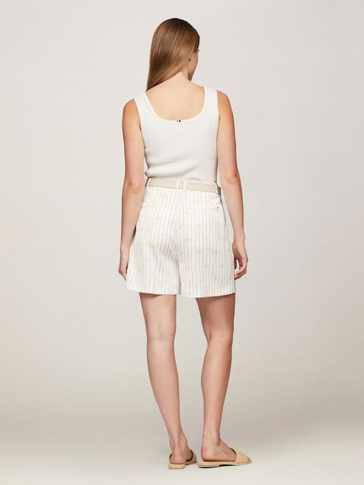 D4F4616D-E764-EF87-7F03-5CFC757A1ADA