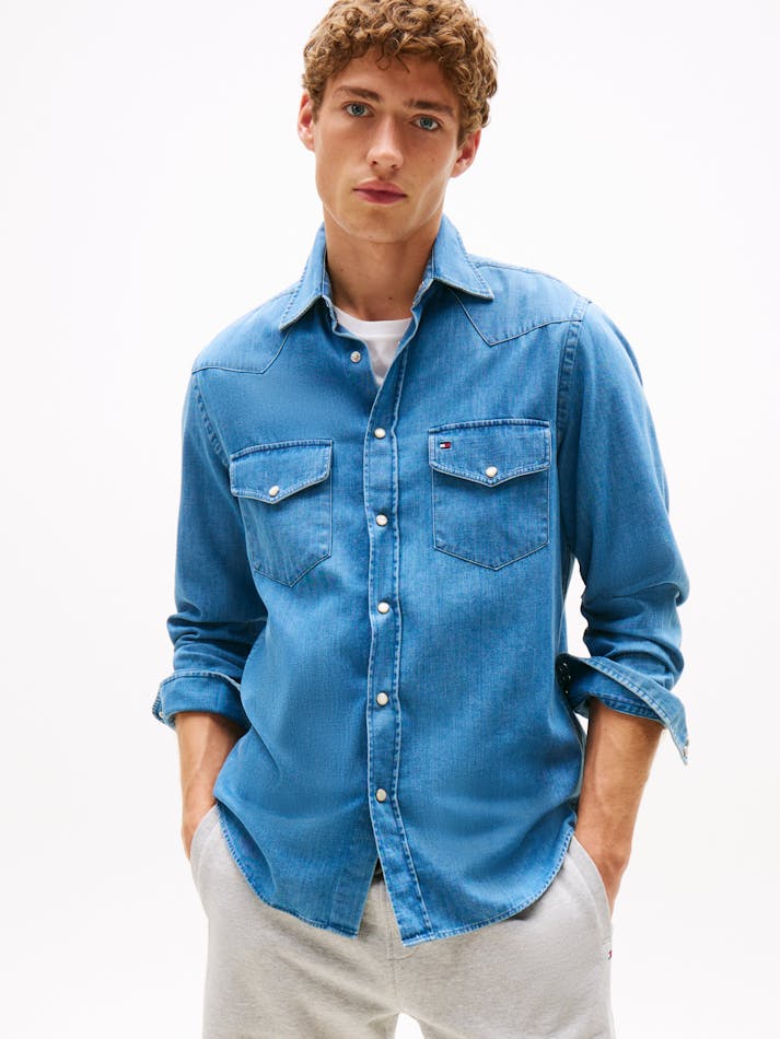 D693A438-BB2A-DC06-493E-D873AD6CF945