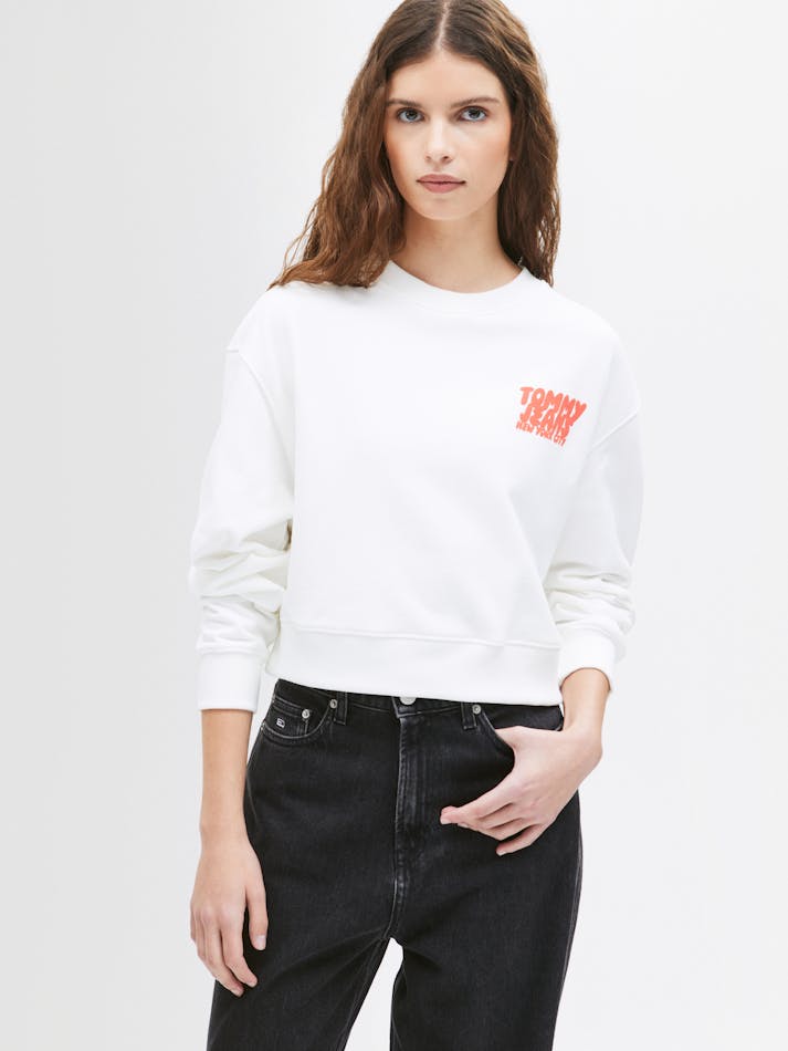 DA6BF2A1-B05A-8EE7-119B-A2AE5D2FCCBE