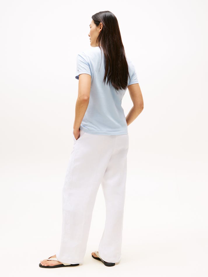 DAD0173A-1DD6-4D56-BA8F-A6F5E434FAE4