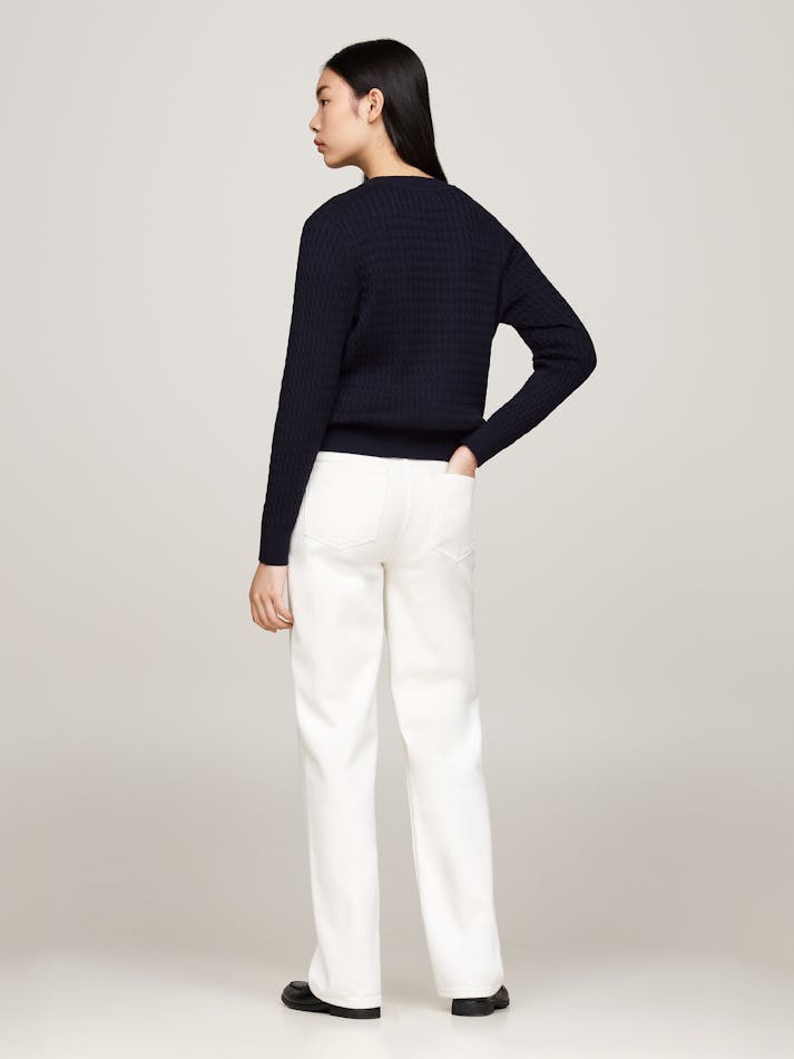 DB6C5124-D439-1A9E-3996-ED1CCA3EB25C