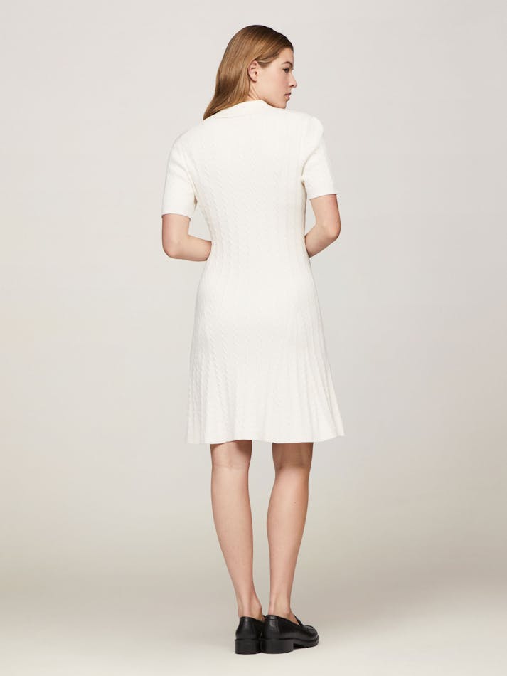 DED7A808-5355-3820-DE34-CEBA20096B41