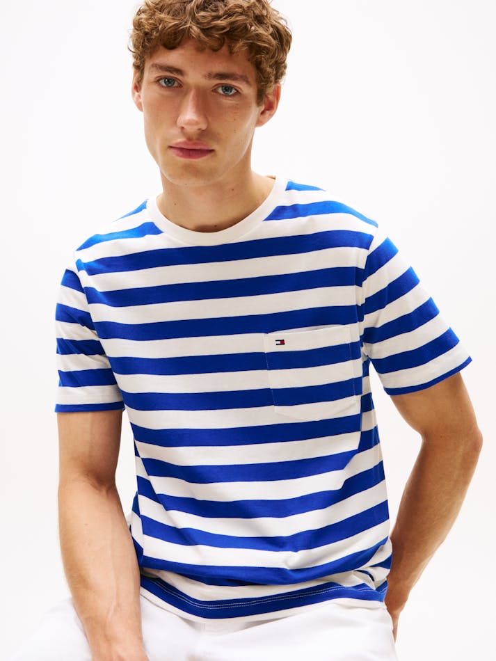 E1B5FE16-1326-FC92-521C-D1772F1BE8D4