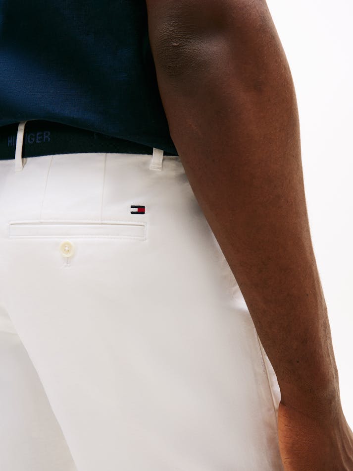 E2063851-8978-3860-CE72-24487455A7A6