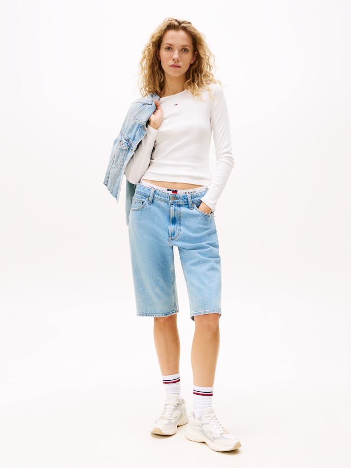 E83ED58D-ABC2-8DDA-D6B4-4FCDF78389DB