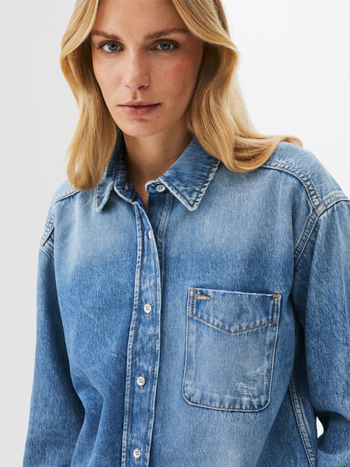 EA0C288F-531F-24AA-D1A5-D245C067128F