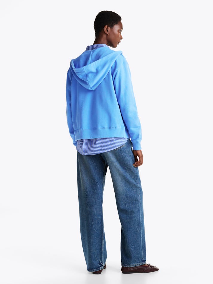 EB65F36D-41E4-9308-C56E-EC9E9BFF18F6