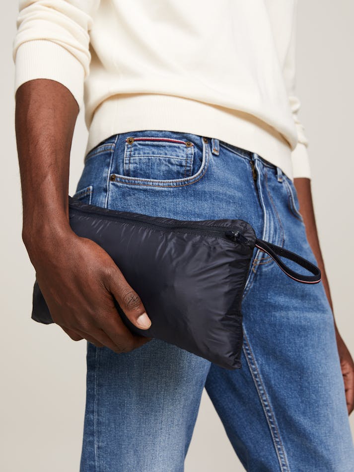 EBFEEC62-8D98-6C29-F6D6-D93AF9EFDE0A