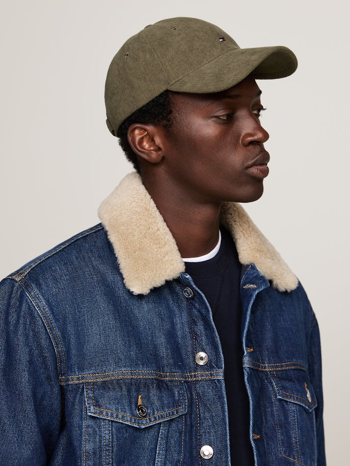 EC0DAD9C-F55C-A384-1A22-76246E48E4EB