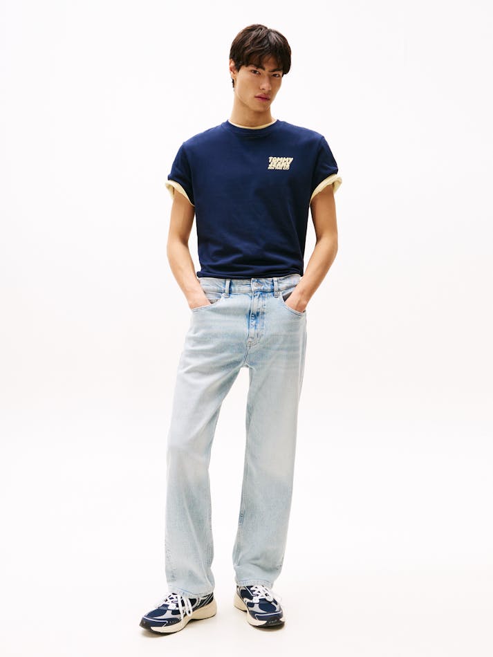 F2F73752-0B09-5A4A-3A81-6F8DA9C804FC