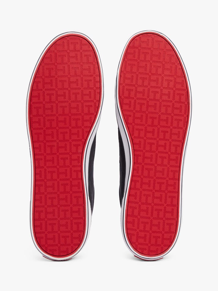 F4CF15D5-73CD-8AB9-F9FE-3FBDA3F604C2