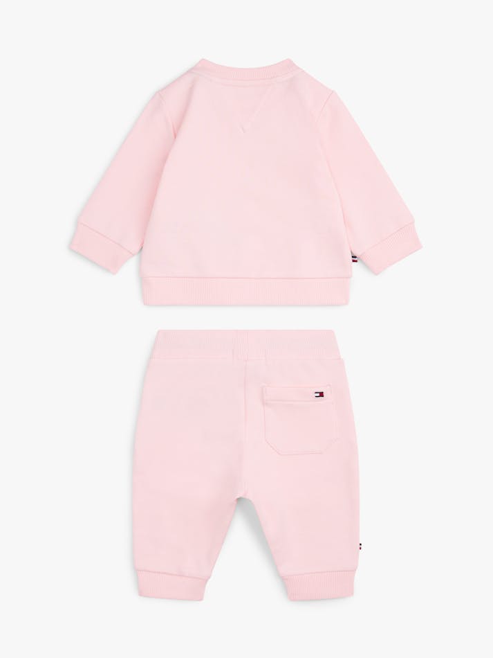 FBCD063C-9FF5-5522-C171-66079268D6CA